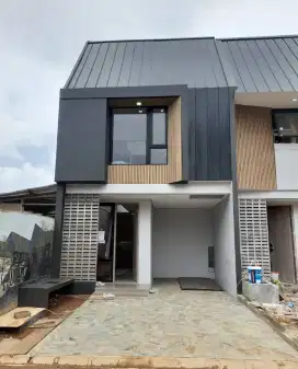 2Lantai 3Kamar Dekat Ke Jaksel dan Dekat Toll Limo at Lymo House