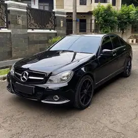 (CASH) Mercedes Benz C200 Avantgarde W204 2012