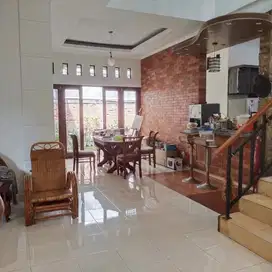 Dijual Murah Banget Rumah Belakang Samsat Cinere