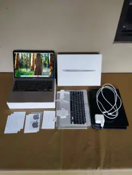 MacBook Air M1 8/256 Fullset iBox (Harga Nett)