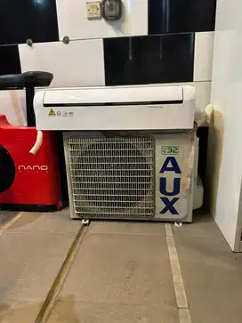 AC Aux second like new