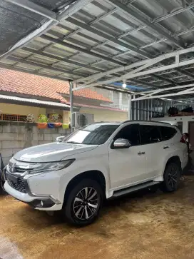 Dakar 4x2 diesel Subroof kondisi super istimewa seperti baru nol spet