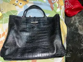 Tas longchamp classic croco black leather
