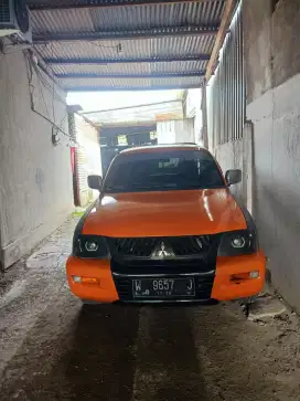 Mitsubishi L200 PU