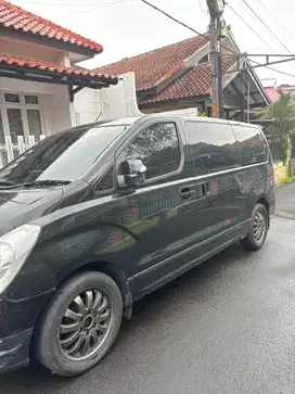Hyundai H-1 2013 Bensin
