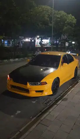 Mitsubishi Galant 1998 Bensin