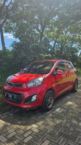 Dijual Kia Picanto 2011 – Irit, Mulus, AC dingin Siap Pakai!