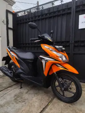 Honda Vario 125 KZR Orange Asli