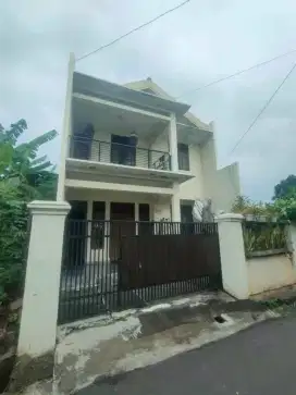 Jual Rumah seken 2lantai