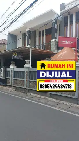 DI JUAL RUMAH 2 LANTAI MERUYA UTARA