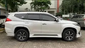Mitsubishi Pajero Sport Dakar 4x2 Diesel A/T