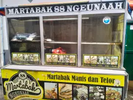 GEROBAK MARTABAK FULLSET (LAPAK JUGA READY JIKA MAU MENERUSKAN)