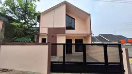Di jual Rumah 2 Lantai Siap Huni Di Cagar Alam depok Belakang Stasiun