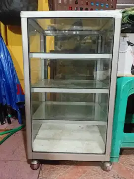 Etalase ukuran 60x60