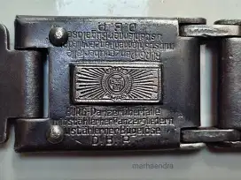 Grendel gembok pintu antik eropa tua