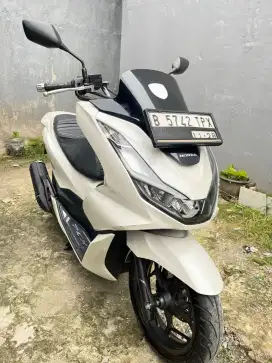 Honda PCX 2023 low kilometer