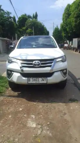 Fortuner G Solar 2019 AT