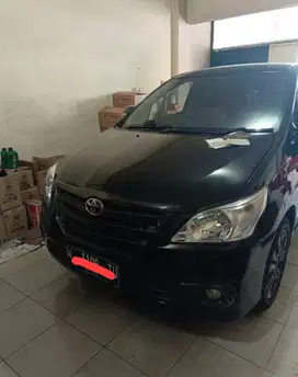ISTIMEWA TIPE V 2.5 Solar Kijang Innova 2016 Diesel plat W Sidoarjo