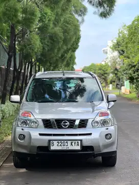Nissan X-Trail 2.0 2011 AT