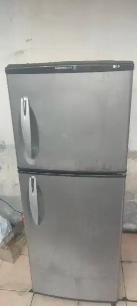 Kulkas LG express cool 2pintu