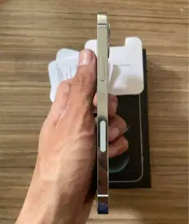 Iphone 12 pro 256 gb
Inter All operator
Kelengkapan