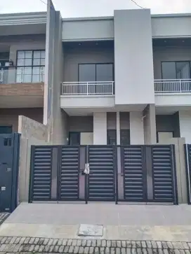 Dijual Rumah Baru Villa Kalijudan – Dekat Unair & Galaxy Mall, SHM