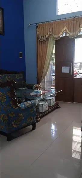 Rumah Strategis di Tenggilis Mejoyo Selatan