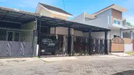 Dijual cepat rumah istimewa Istana Mentari Sidoarjo Kota