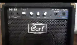 Amply bas cort GEB 15