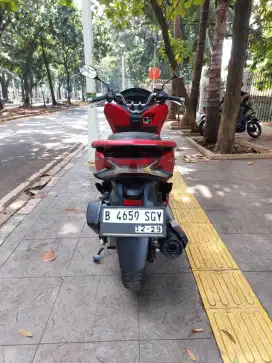 DIJUAL CASH HONDA PCX 150 CBS ISS THN 2018 PAJAK IDUP SIAP PAKAI