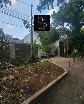 Tanah Kebayoran Baru. Luas 350 m². Hadap utara. SHM. Harga 21M