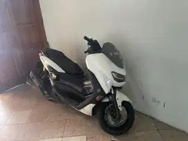 NMAX new 155 putih