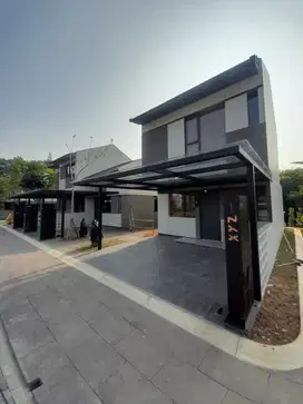 Rumah 2 lantai 3 kamar 700jtan di lippo cikarang
