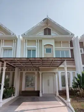 Rumah Siap Huni Di Cluster South Thames JGC Jakarta Timur