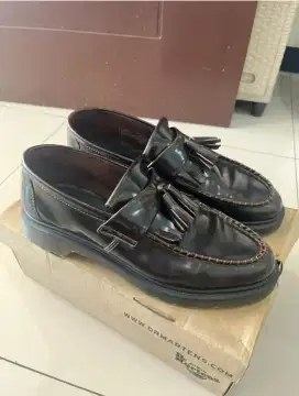 Sepatu Docmart / Dr.Martens Adrian Tassel Red Cherry
