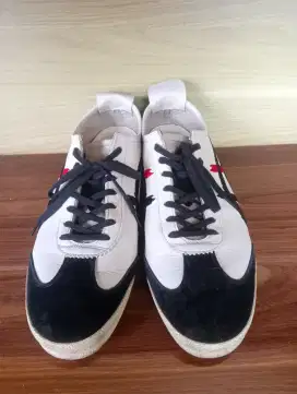 ONITSUKA TIGER MEXICO 66 DELUXE NIPPON MADE SIZE 42
