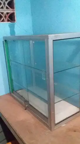 JUAL ETALASE RAK 2 SUSUN BEKAS