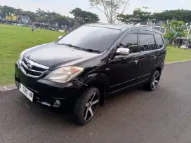 Jual cepat Toyota avanza 2010 manual tipe G siap pakai