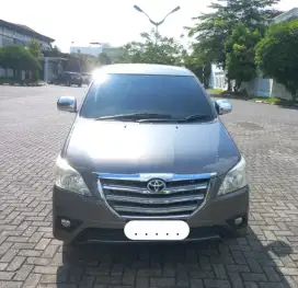 Toyota Innova 2014 G AT Abu abu