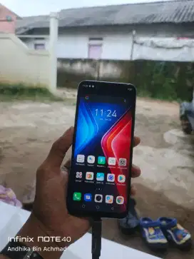 Infinix Hot 11 play ram 4/64 Orian