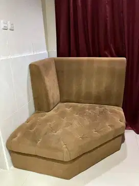 Sofa sudut segi 5