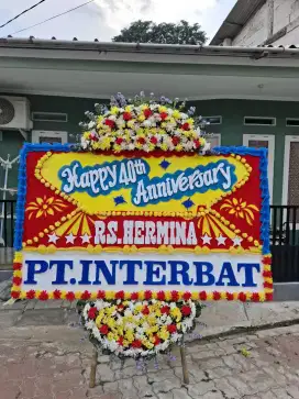 Karangan papan bunga Happy Wedding