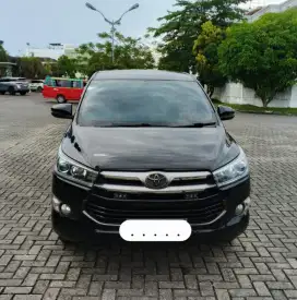 Toyota Innova Reborn 2018 V AT Hitam