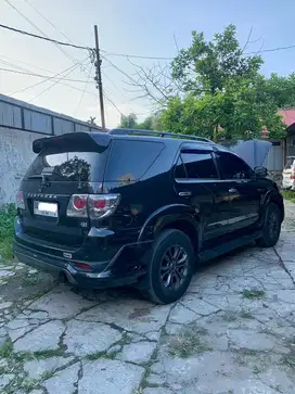 Toyota Fortuner G TRD 2.5 A/T 2012