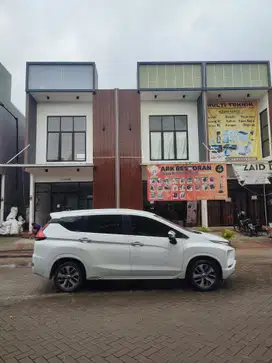 Ruko daerah ramai siap Pakai di aryana karawaci