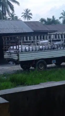 Gardan Isuzu traga komplit