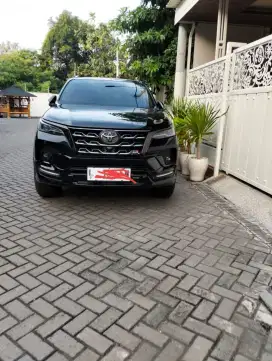 Toyota Fortuner 2023 Diesel