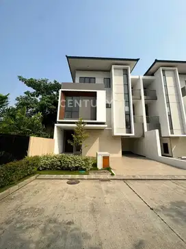 Rumah Cluster Bagus Di Dekat Gerbang Toll Di Asya Jakarta Timur