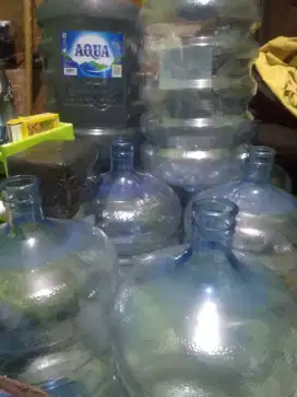 GALON AQUA 6PCS