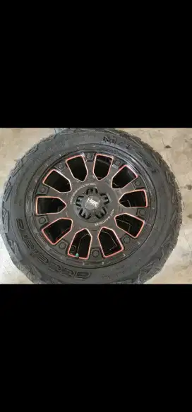 Velg & Ban MT R20